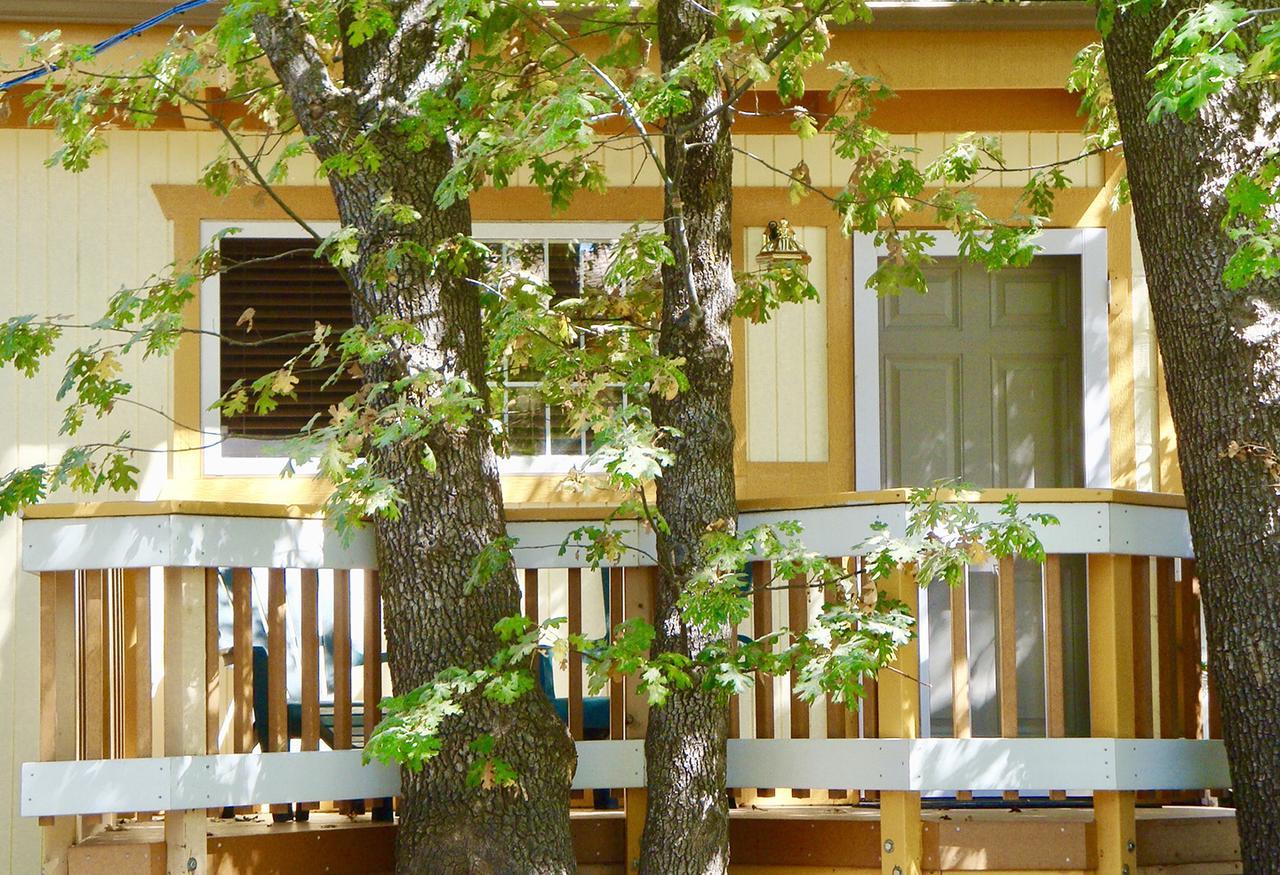Giant Oaks Lodge Running Springs Dış mekan fotoğraf